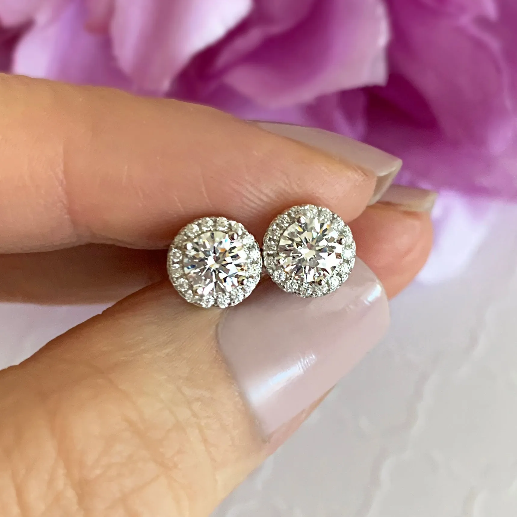 1 ctw Round Halo Stud Earrings